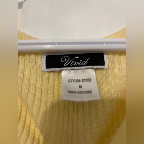 WOMENS VIVID T SHIRT - Picture 3 of 3